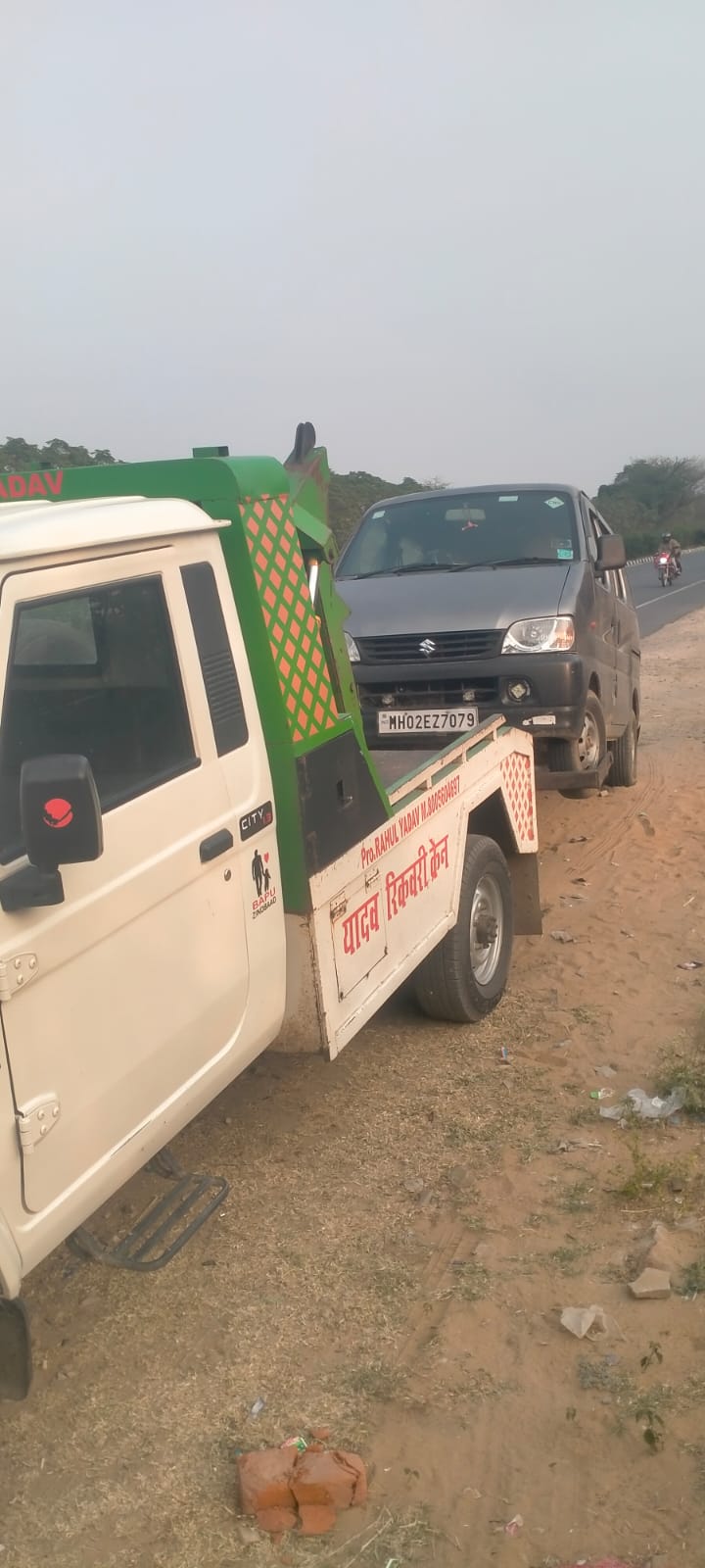 Yadav Recovery crane services in Jaipur