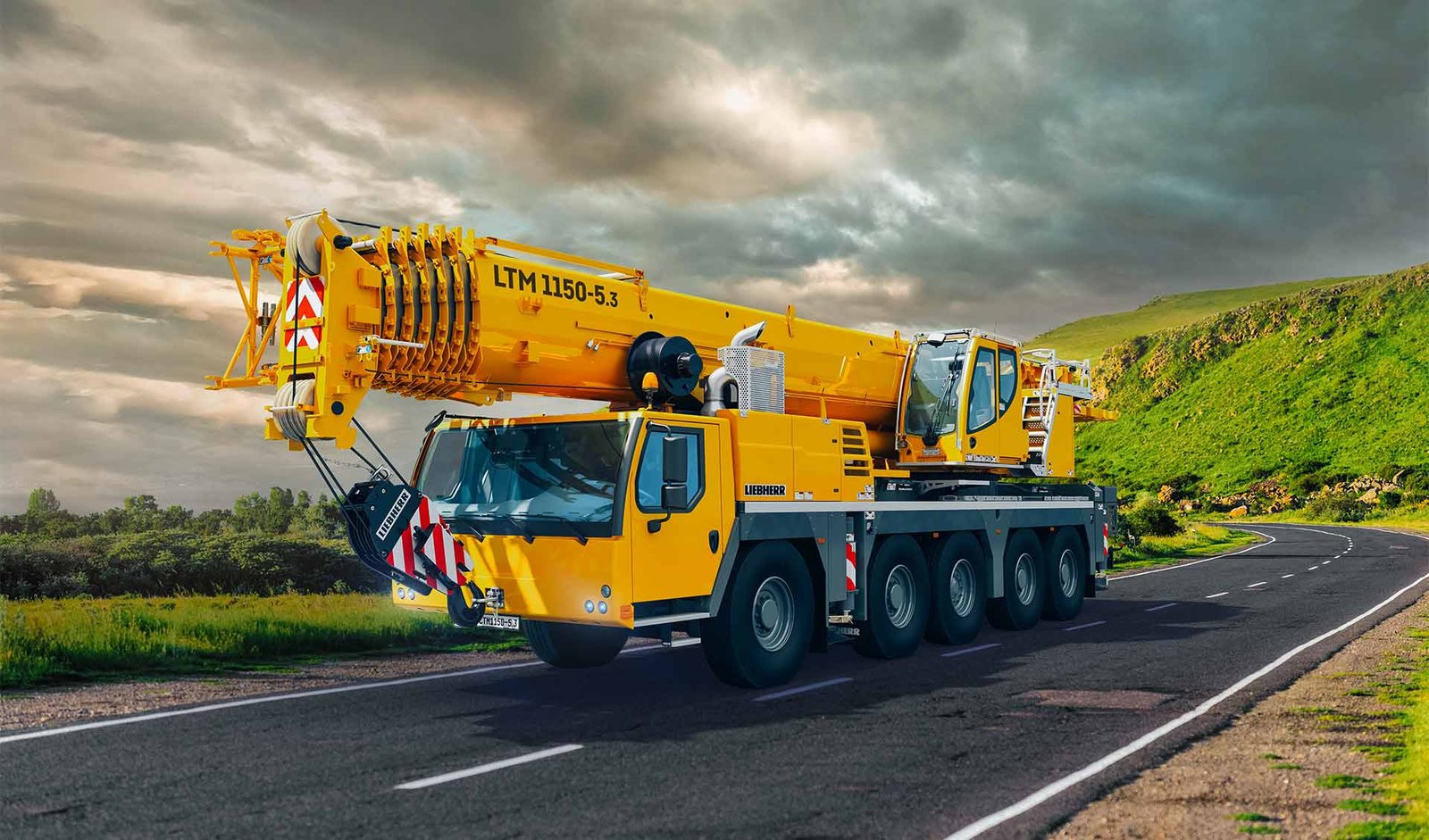 Telescopic & Mobile Cranes in Jaipur